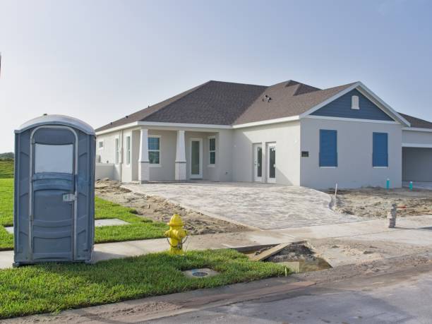 Portable Toilet Options We Offer in Palm Springs, CA